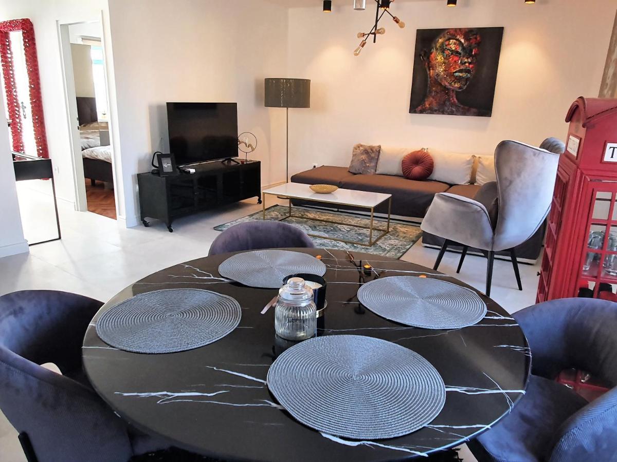 Infresh Holiday House Sibenik Bagian luar foto