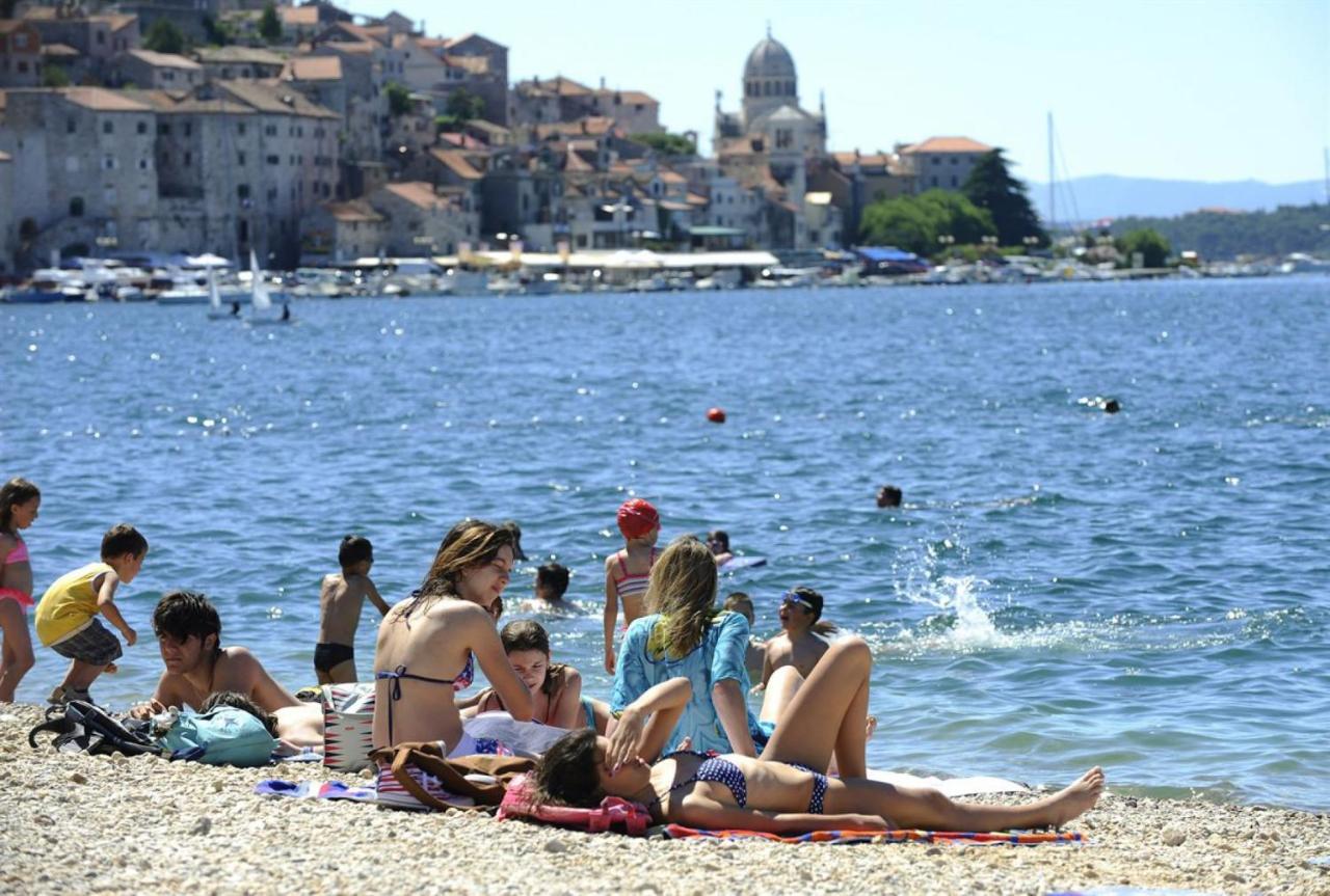 Infresh Holiday House Sibenik Bagian luar foto